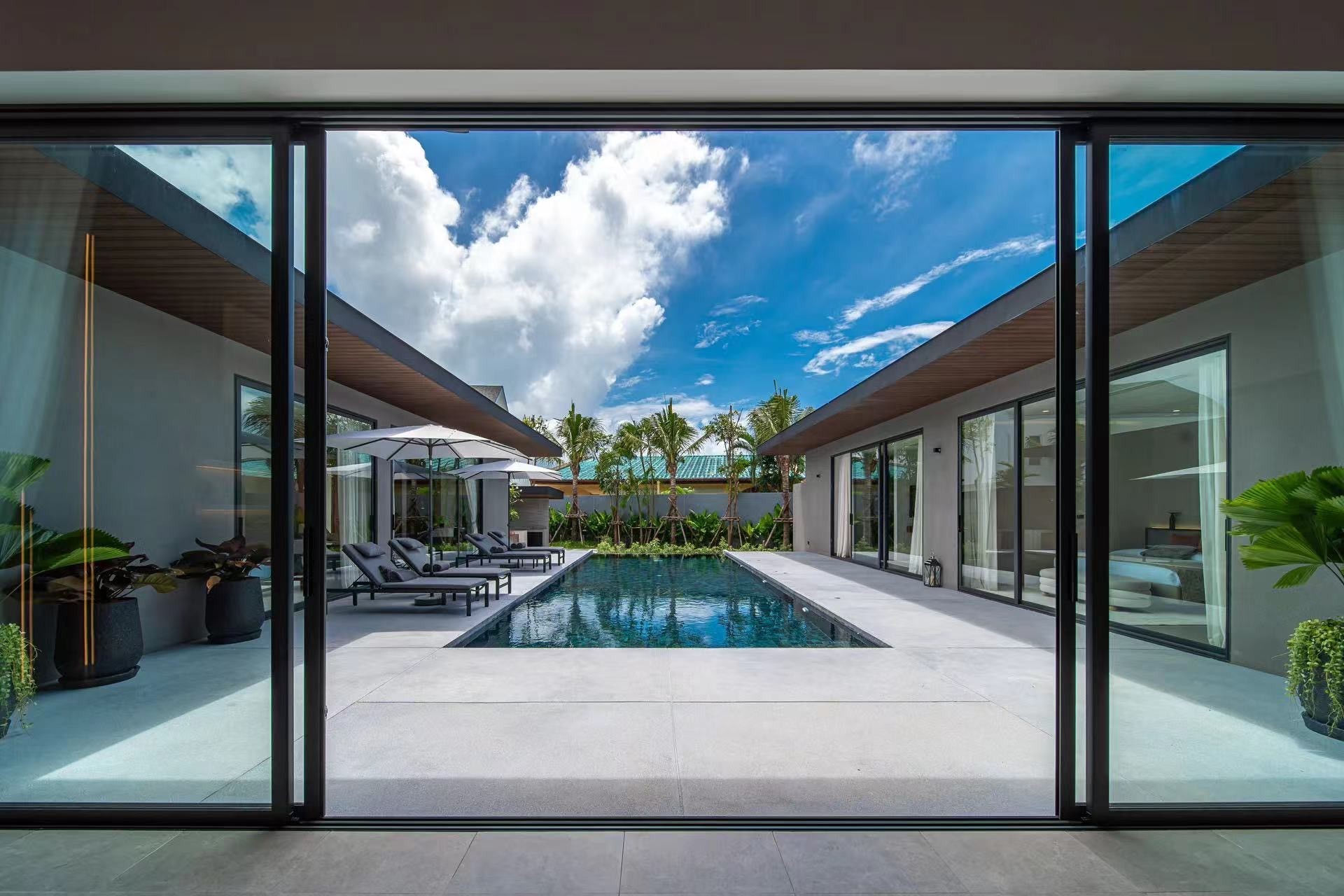 Luxury Pool Villa – Chalong, Phuket